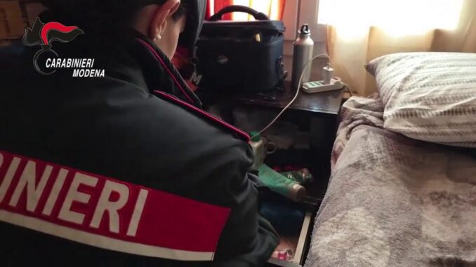 Operazione a Modena [VIDEO] contro documenti falsi e soggiorni