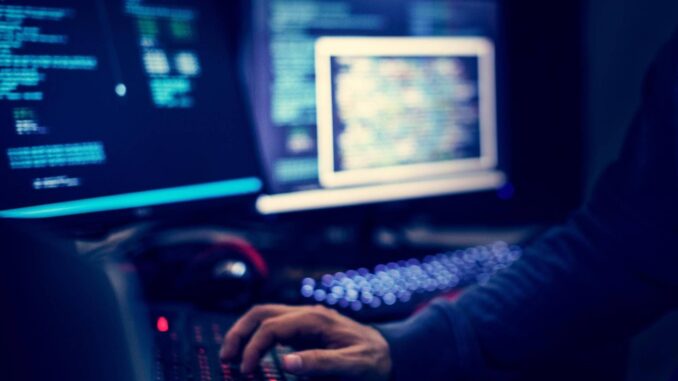 Nave italiana fermata in Francia, indagini su dispositivo spia