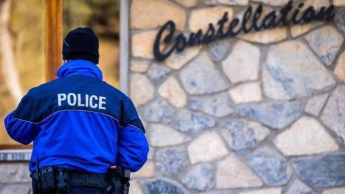 Crans-Montana scuote le indagini: video e rientro della 15enne