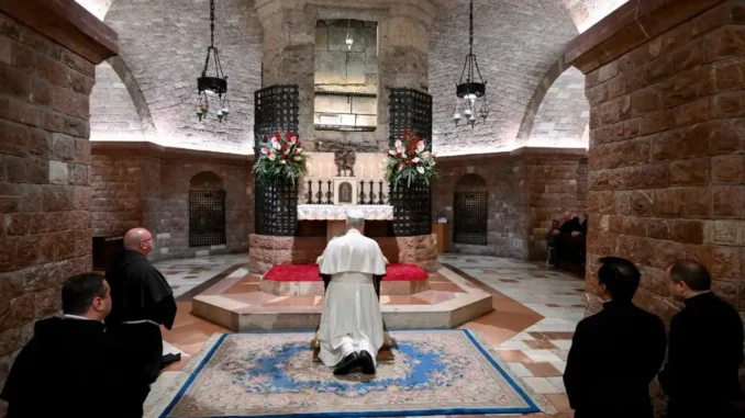 Papa Leone XIV guida la Chiesa tra sfide globali e pace